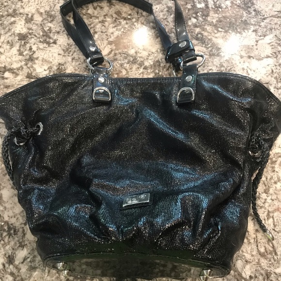 Beijo Handbag - Picture 2 of 2